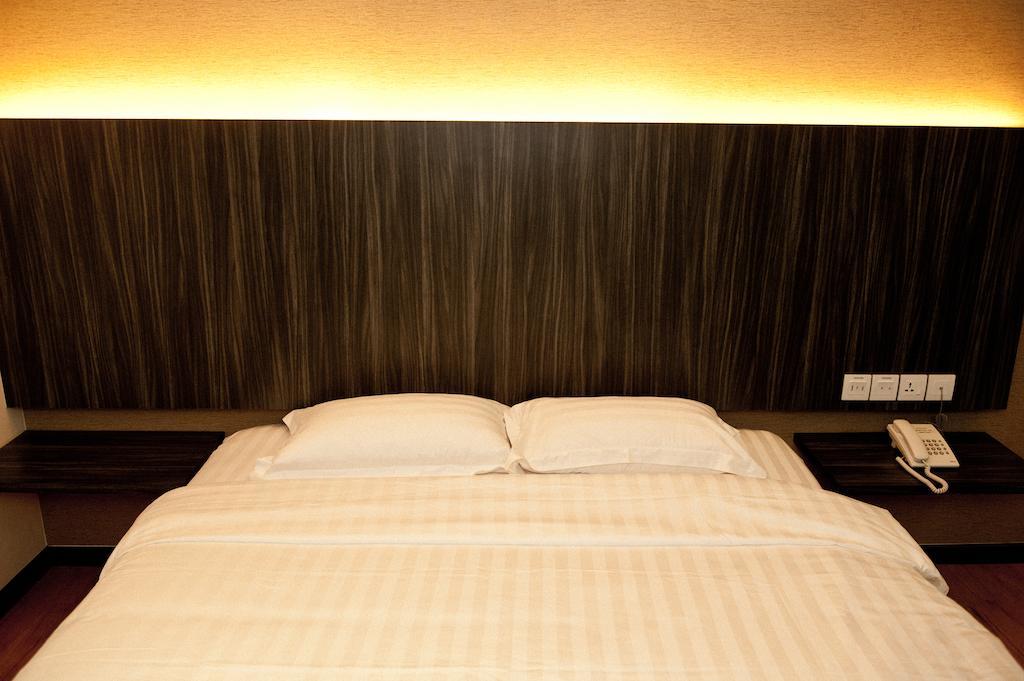 スターズ ホテル クルアン 部屋 写真